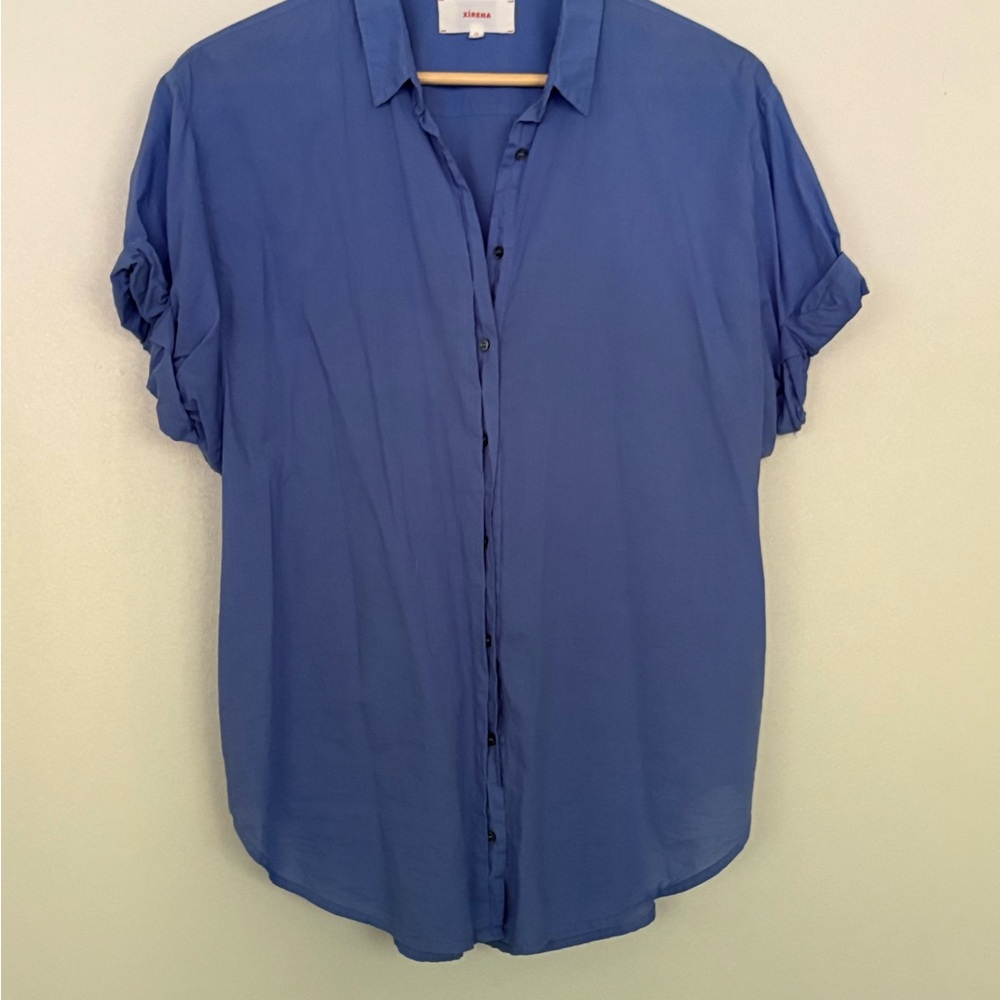 Xirena Light Blue Top